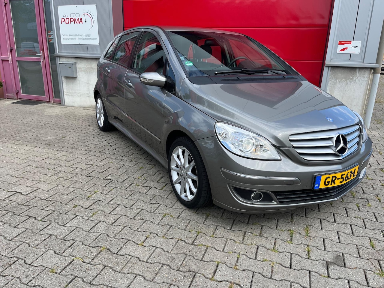 Mercedes-Benz B-klasse - 200 136pk / Airconditioning / Hoge instap / Trekhaak max. 1.500kg / LM / Navi / Camera / S - AutoWereld.nl