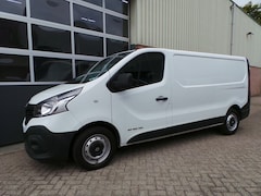 Renault Trafic - 1.6 dCi T29 L2H1 120pk Airco, Cruise, navi, Pdc, Trekh 3 persoons
