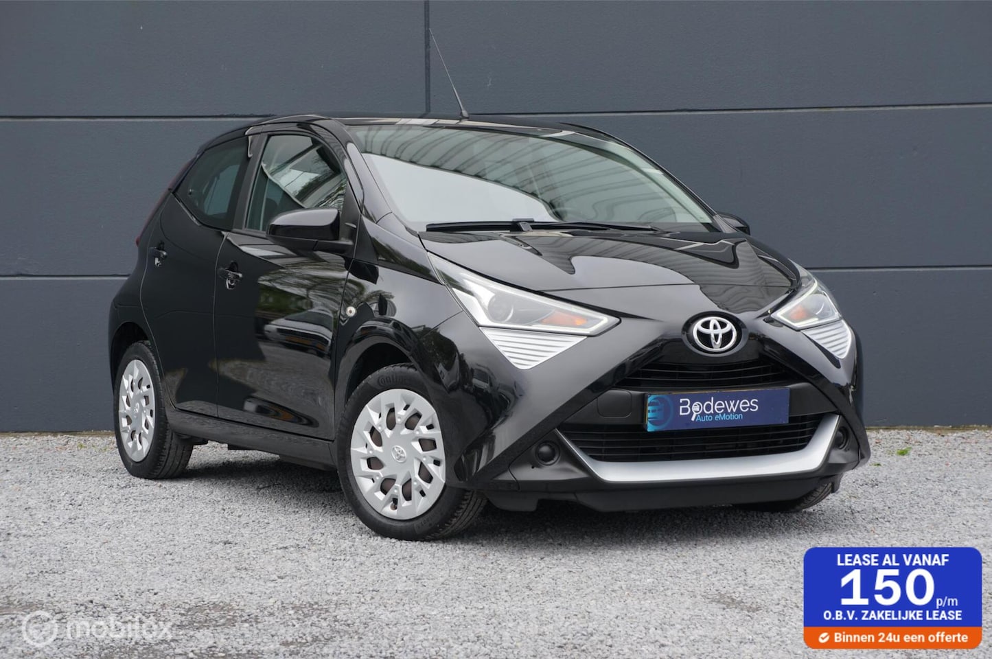Toyota Aygo - 1.0 VVT-i X-play Airco Apple/Android Camera Tof! - AutoWereld.nl