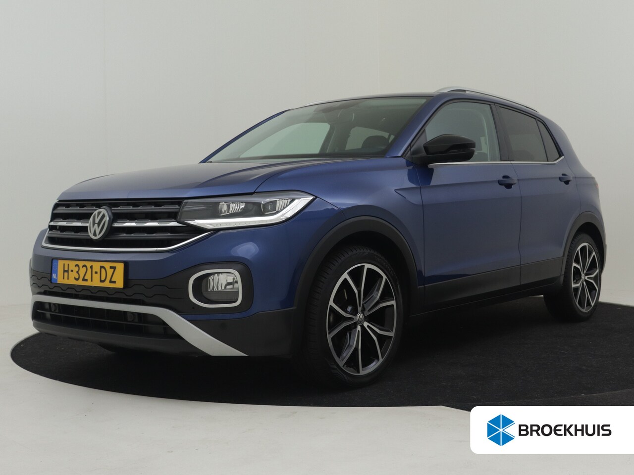 Volkswagen T-Cross - 1.0 TSI Style 116pk Navigatie | Trekhaak | App connect | Adaptief cruise control | Dodehoe - AutoWereld.nl