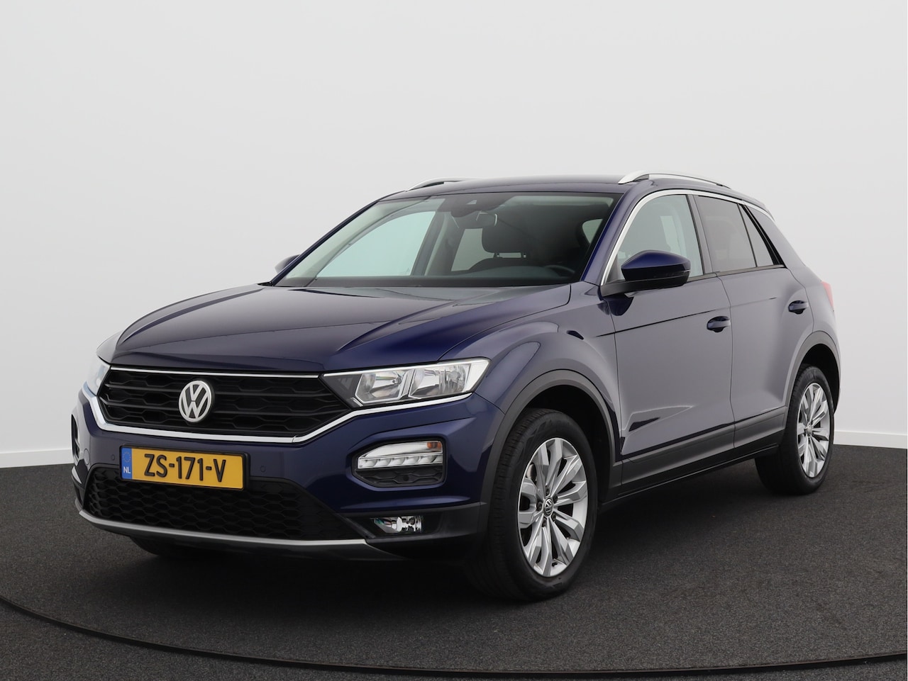 Volkswagen T-Roc - 1.0 TSI Style/ achteruitrijcamera/ lage km/ zeer mooi! - AutoWereld.nl
