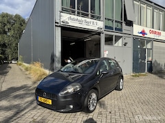 Fiat Grande Punto - 1.4 Active Airco 5 deuren Nieuwe APK NAP Rapport