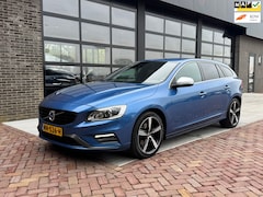 Volvo V60 - 2.0 T3 Nordic+ | R-Design | 1/2 Leer | Xenon | Navi |