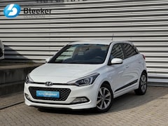 Hyundai i20 - 1.2 HP Business Edition Camera Stoel/Stuur verwarming Cruise Navi Airco