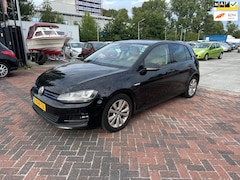 Volkswagen Golf - 1.6 TDI Highline BlueMotion Airco Leder 2014 Zwart