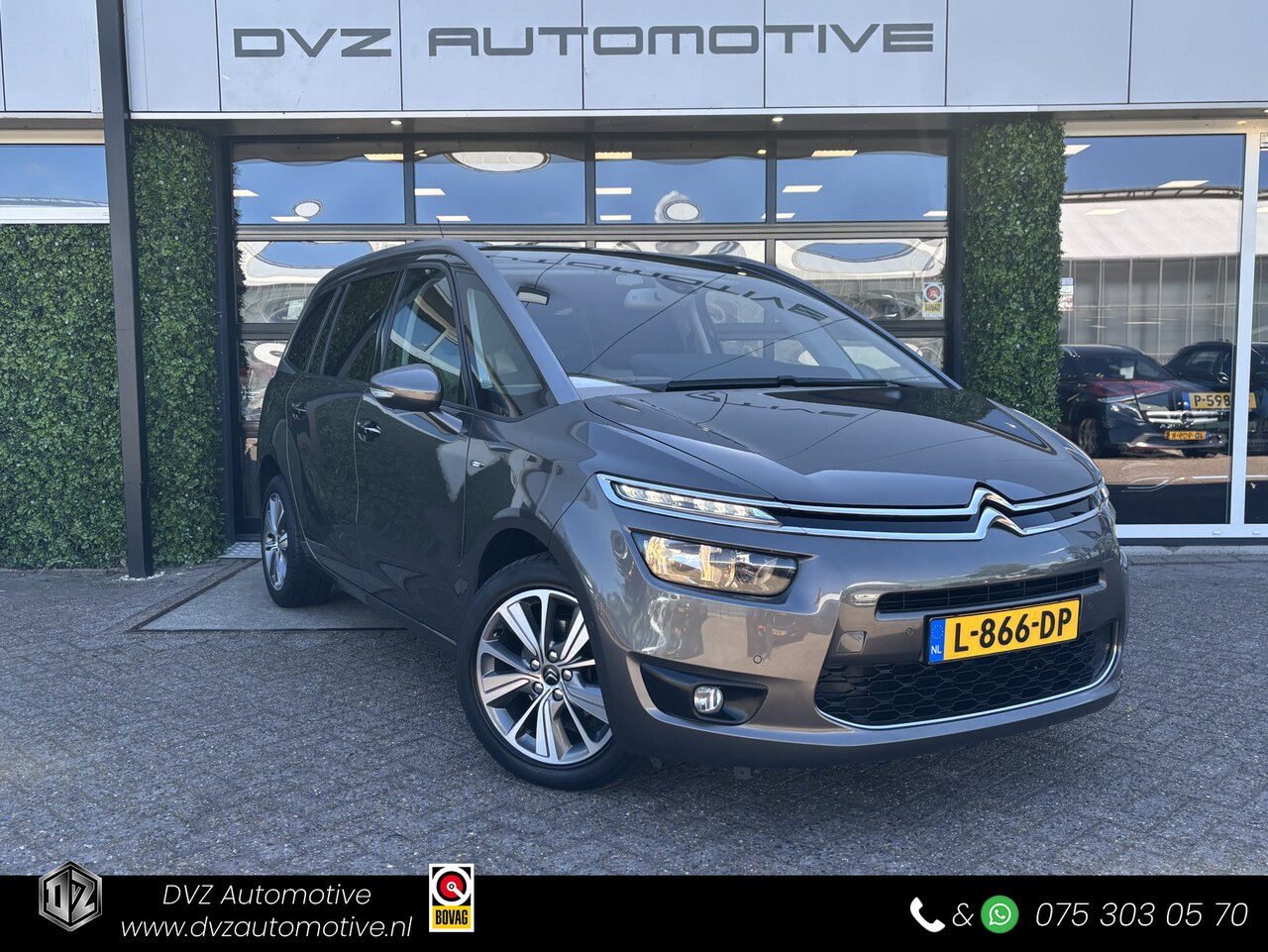 Citroën Grand C4 Picasso - 1.2PT 130PK Exclusive | Massage | Camera | Navi - AutoWereld.nl