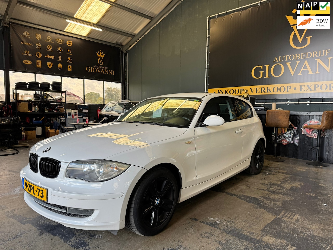 BMW 1-serie - 116i ineuilen is mogelijk - AutoWereld.nl