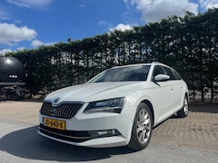 Skoda Superb Combi - 1.6 TDI Style Business