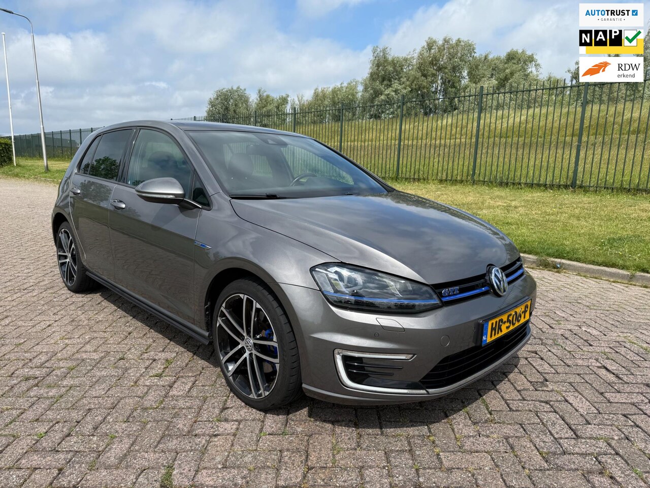 Volkswagen Golf - 1.4 TSI GTE 1.4 TSI GTE - AutoWereld.nl