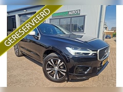 Volvo XC60 - 2.0 T8 Twin Engine AWD R-Design Luchtvering | Pano | Camera