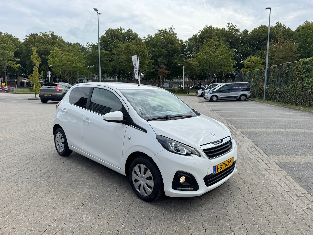 Peugeot 108 - 1.0 e-VTi Active 1.0 e-VTi Active - AutoWereld.nl