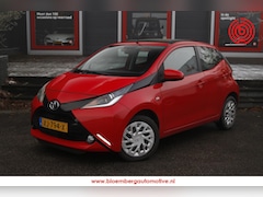 Toyota Aygo - 1.0 VVT-i x-Wave Canvas dak Aygo 1.0 VVT-i x-clusiv