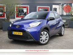 Toyota Aygo X - 1.0 VVT-i MT Play