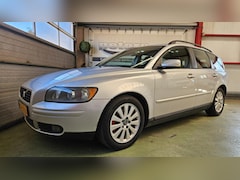 Volvo V50 - 2.4i Automaat / Clima / Cruise / youngtimer