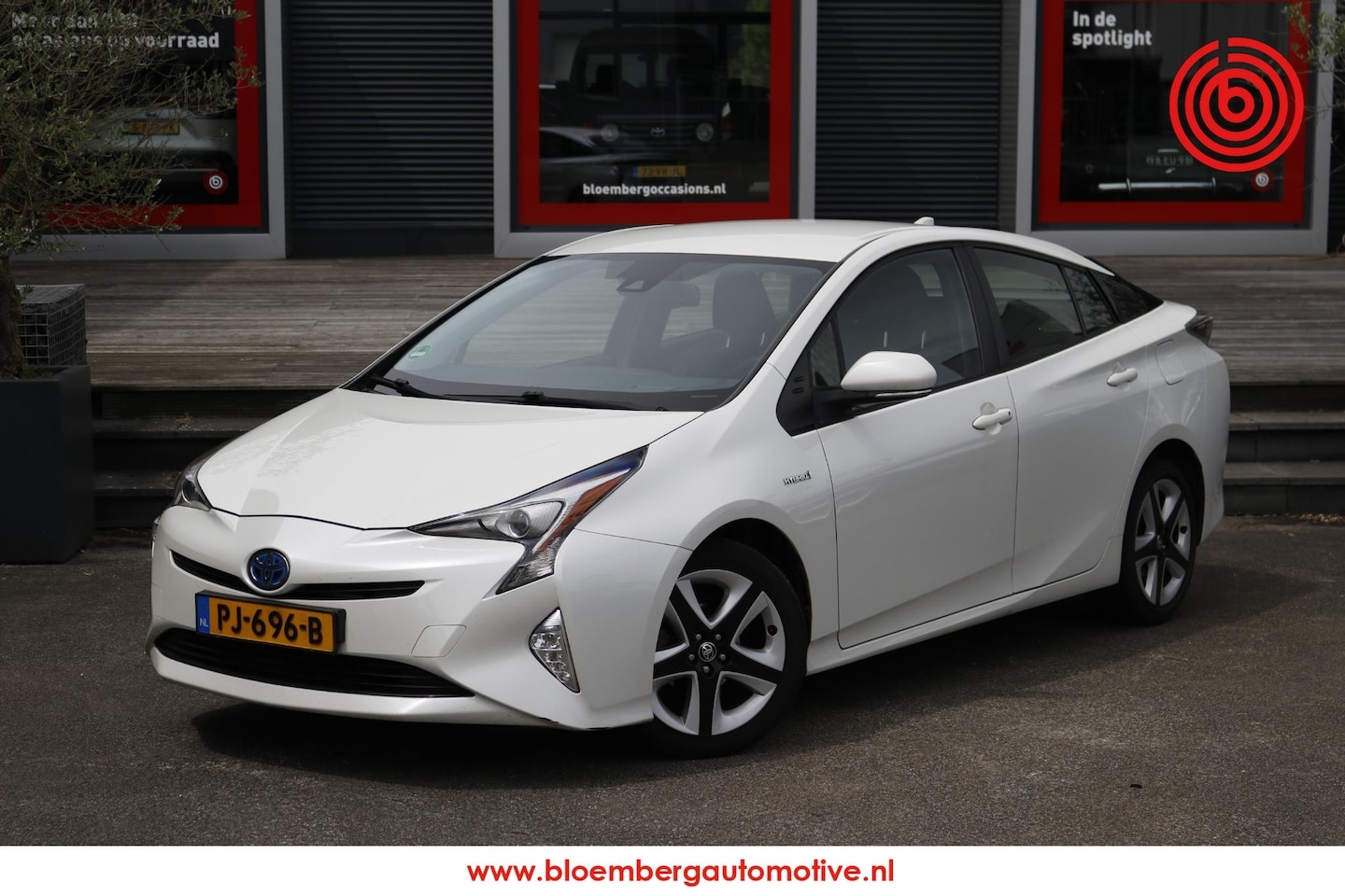 Toyota Prius - 1.8 Dynamic 1.8 Dynamic - AutoWereld.nl