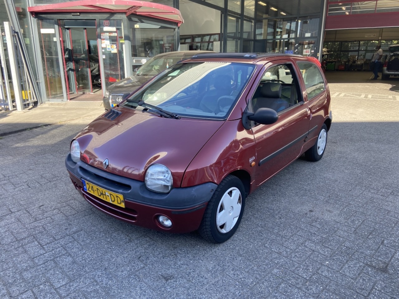 Renault Twingo - 1.2 Comfort 1.2 Comfort - AutoWereld.nl
