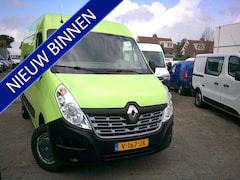 Renault Master - T35 2.3 dCi L1H2 VOORZIEN VAN AIRCO+CRUISE+NAV.+TREKHAAK