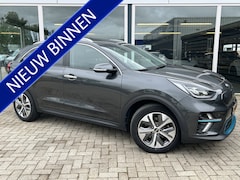 Kia e-Niro - DynamicPlusLine 64 kWh 50% deal 9.975, - ACTIE Schuif-kantel dak / Stoel verwarming / PDC