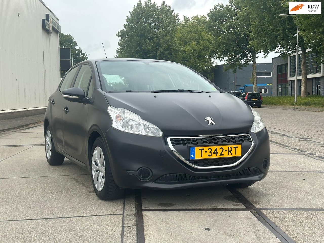 Peugeot 208 - 1.2 VTi Access 2013 Airco/Cruise/Navi - AutoWereld.nl