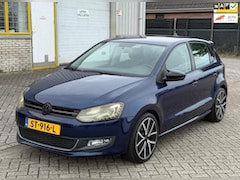Volkswagen Polo - 1.2 TSI 105 PK 6 BAK Bj 2011 BlueMotion Highline Nwe APK Sport 5 Deurs Airco Navi Xenon Le