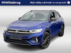 Volkswagen T-Roc - 1.5 TSI 150pk R-Line DSG Automaat BLACK STYLE / Panorama dak / LED IQ Matrix / NAVI / LM 1