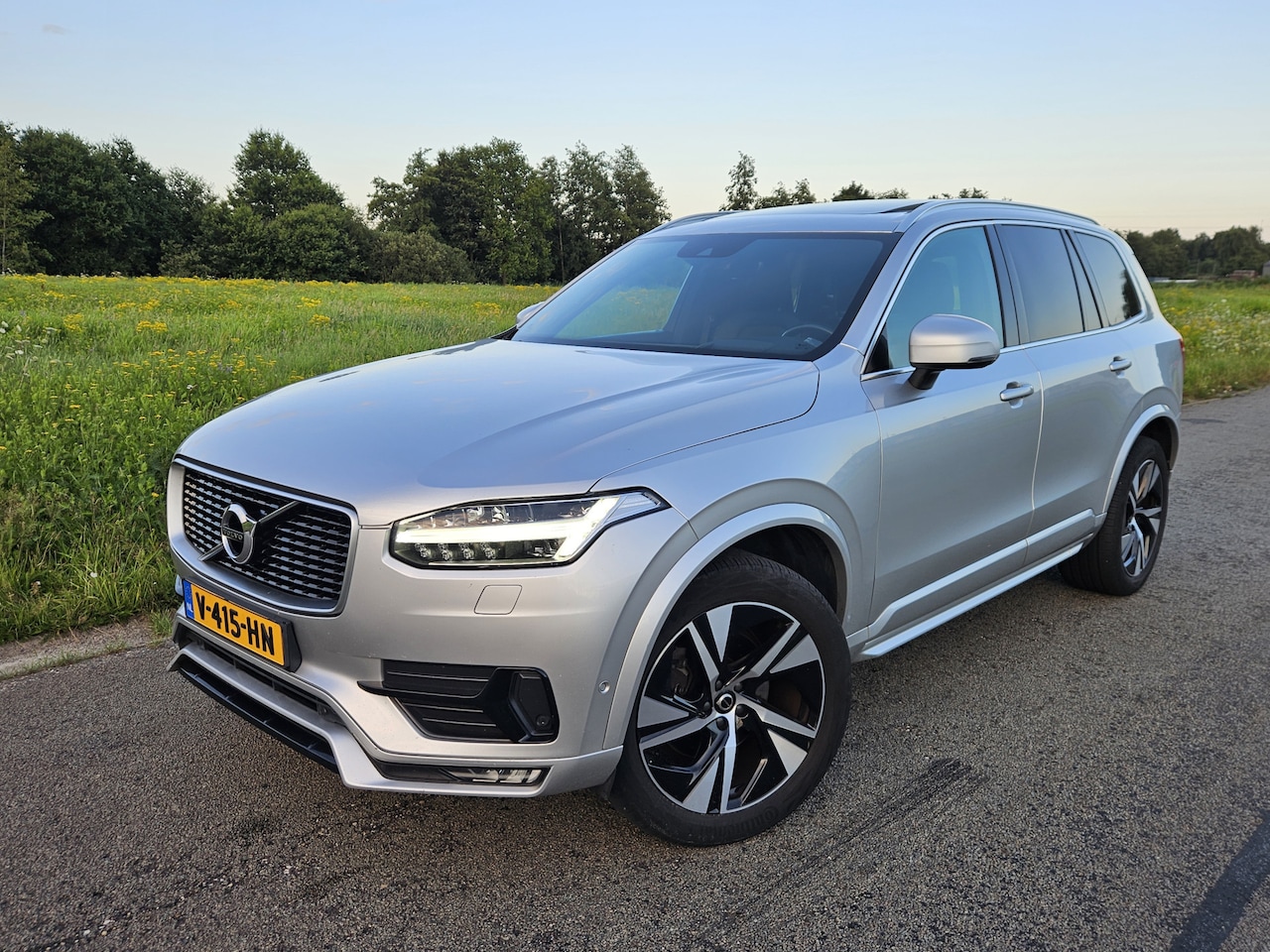 Volvo XC90 - AutoWereld.nl
