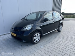 Toyota Aygo - 1.0-12V Nieuwe apk