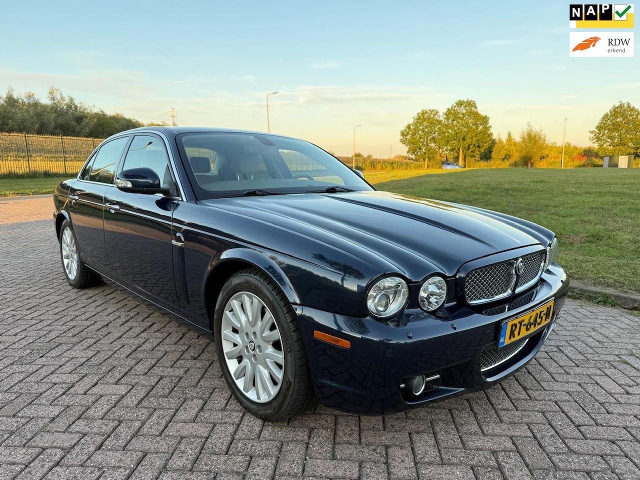 Jaguar XJ - 2.7D V6 Portfolio 2.7D V6 Portfolio - AutoWereld.nl