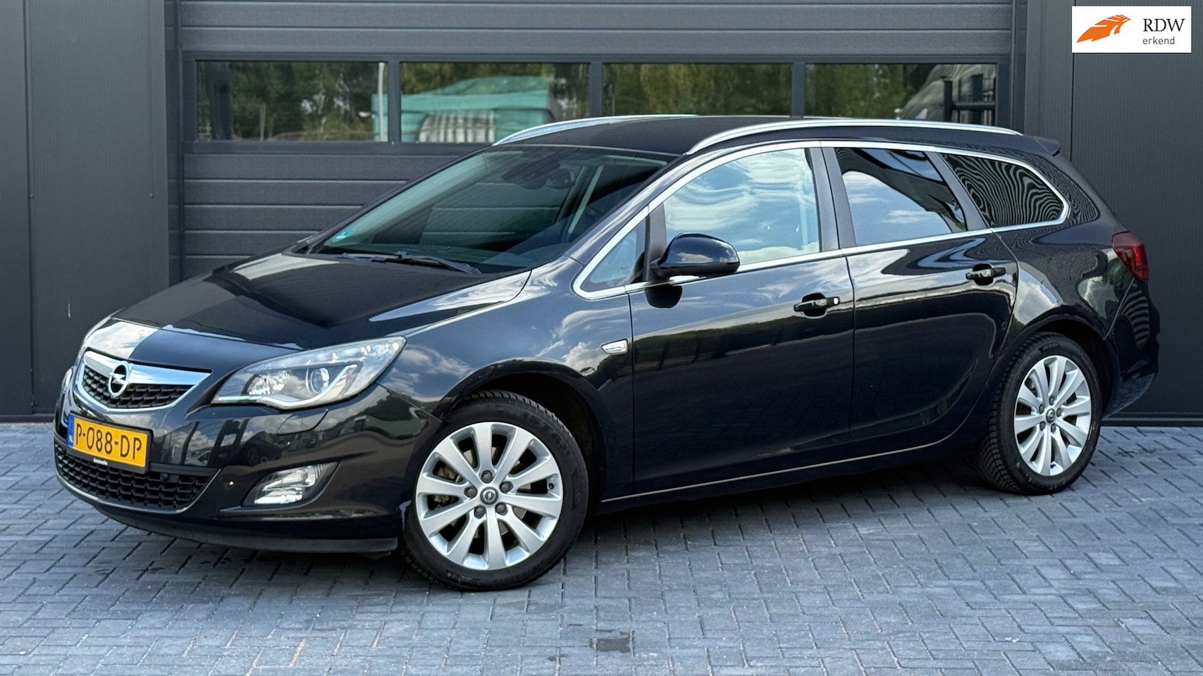 Opel Astra Sports Tourer - 1.6 Turbo Sport Automaat| Airco | PDC - AutoWereld.nl
