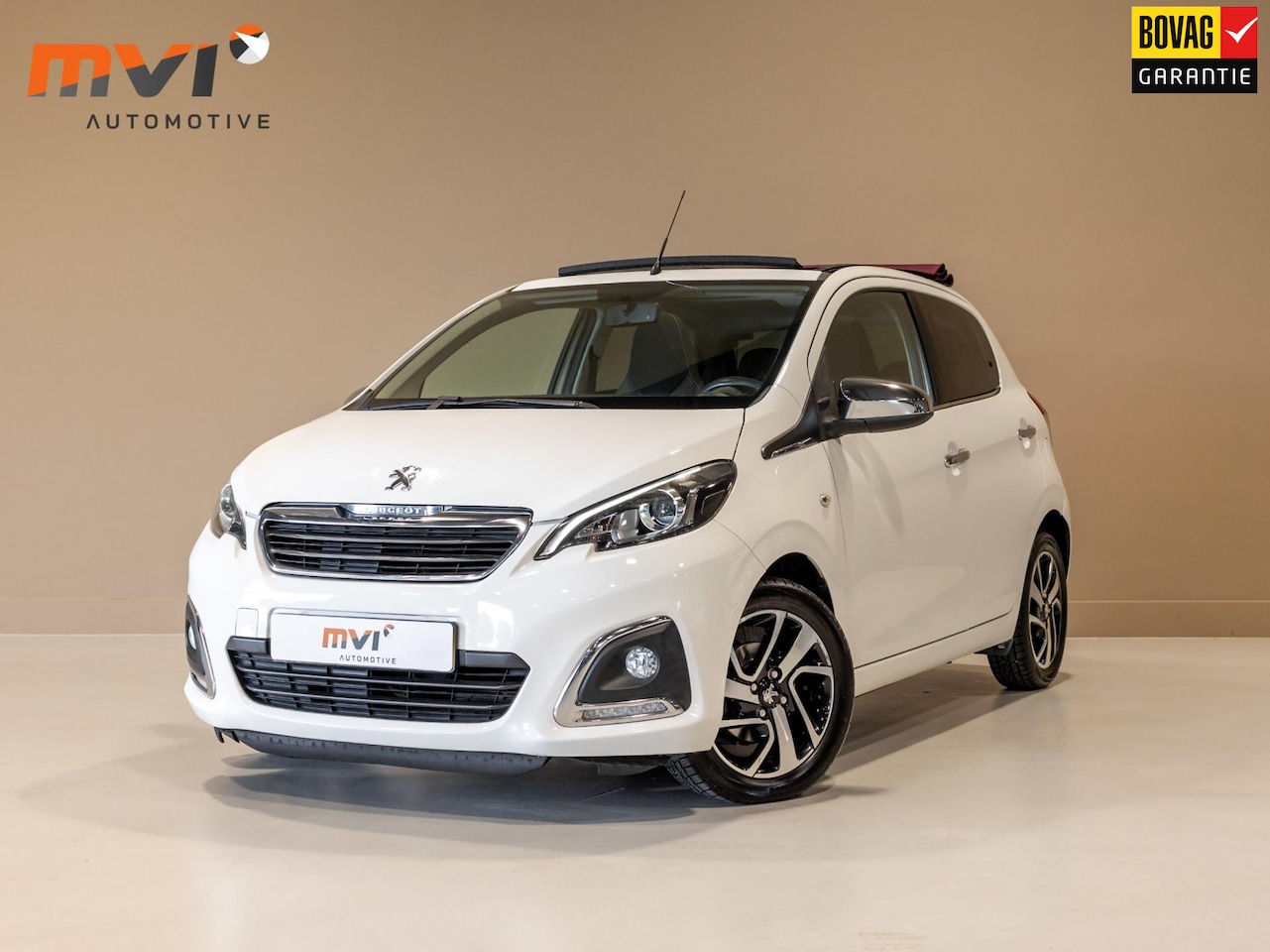 Peugeot 108 - 1.0 e-VTi Allure TOP! / Cruise control / Achteruitrij camera / - AutoWereld.nl