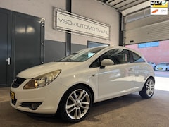 Opel Corsa - 1.4-16V Color Edition