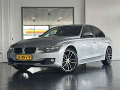 BMW 3-serie - 320i Executive | Grote Scherm | Automaat