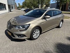 Renault Mégane Estate - 1.2 TCe Limited NAVI PDC CRUISE CARPLAY