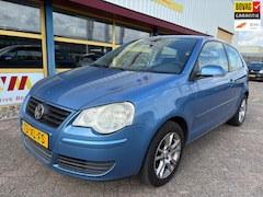 Volkswagen Polo - 1.4-16V AIRCO
