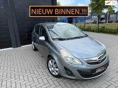 Opel Corsa - 1.2-16V Edition Airco Elek Ramen Lage KM