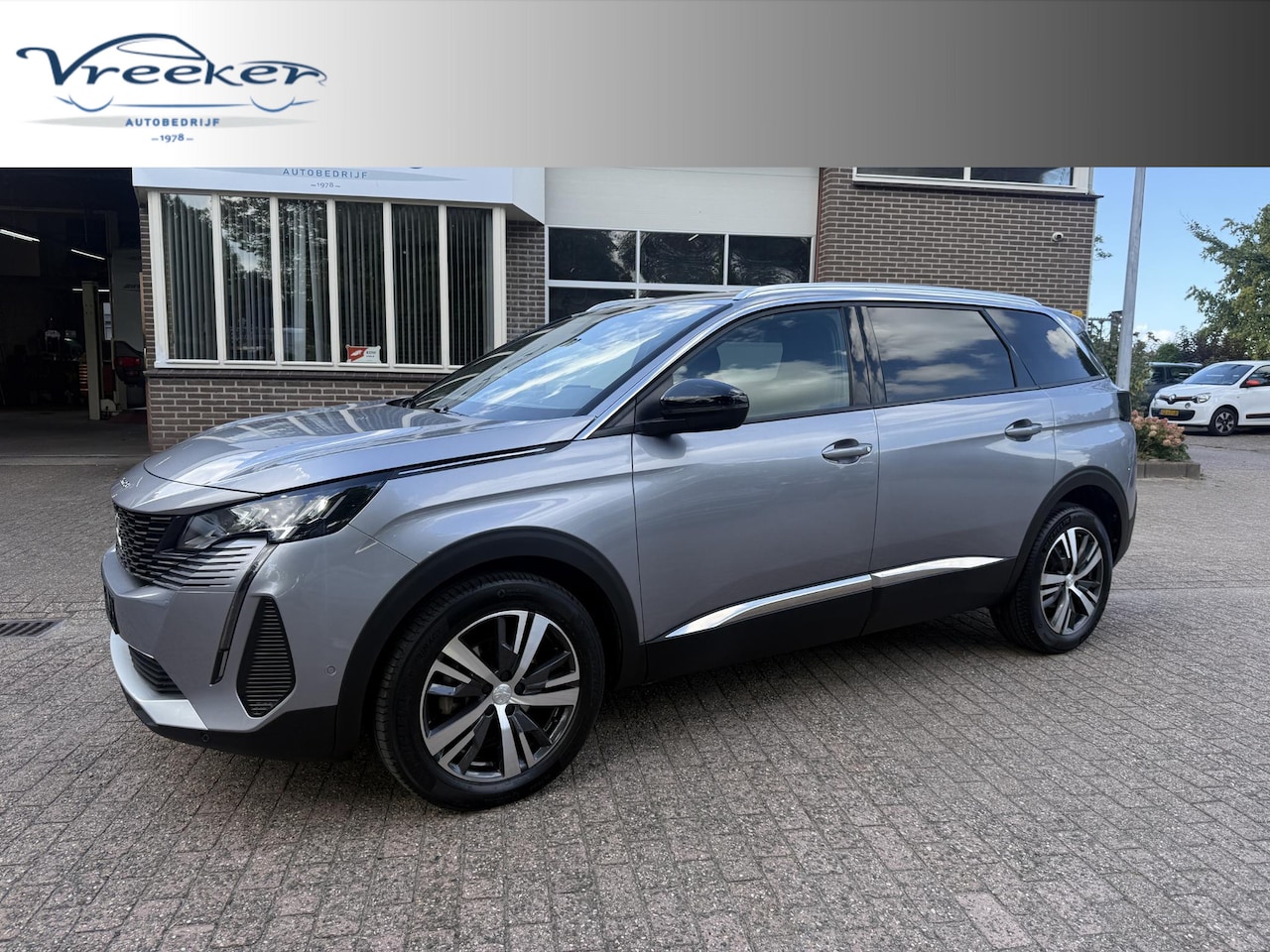 Peugeot 5008 - 1.2 PureTech Allure Pack Business 7 persoons - AutoWereld.nl