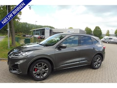 Ford Kuga - 150pk ST-Line X Panodak, Alle Packs dus bomvol, Trekhaak 1.800kg 50.000, - nieuw