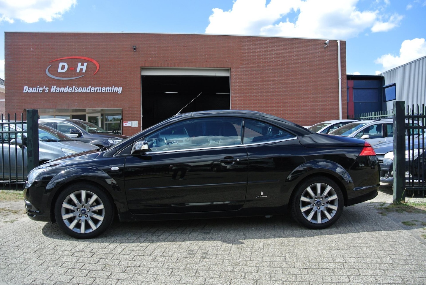 Ford Focus Coupé-Cabriolet - 2.0-16V Trend airco inruil mogelijk nap - AutoWereld.nl