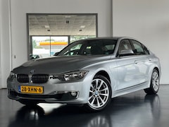 BMW 3-serie - 320i Executive | Automaat | NAP | Trekhaak