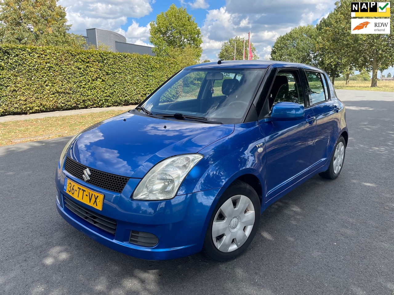 Suzuki Swift - 1.5 GLS NAP/APK/AIRCO - AutoWereld.nl