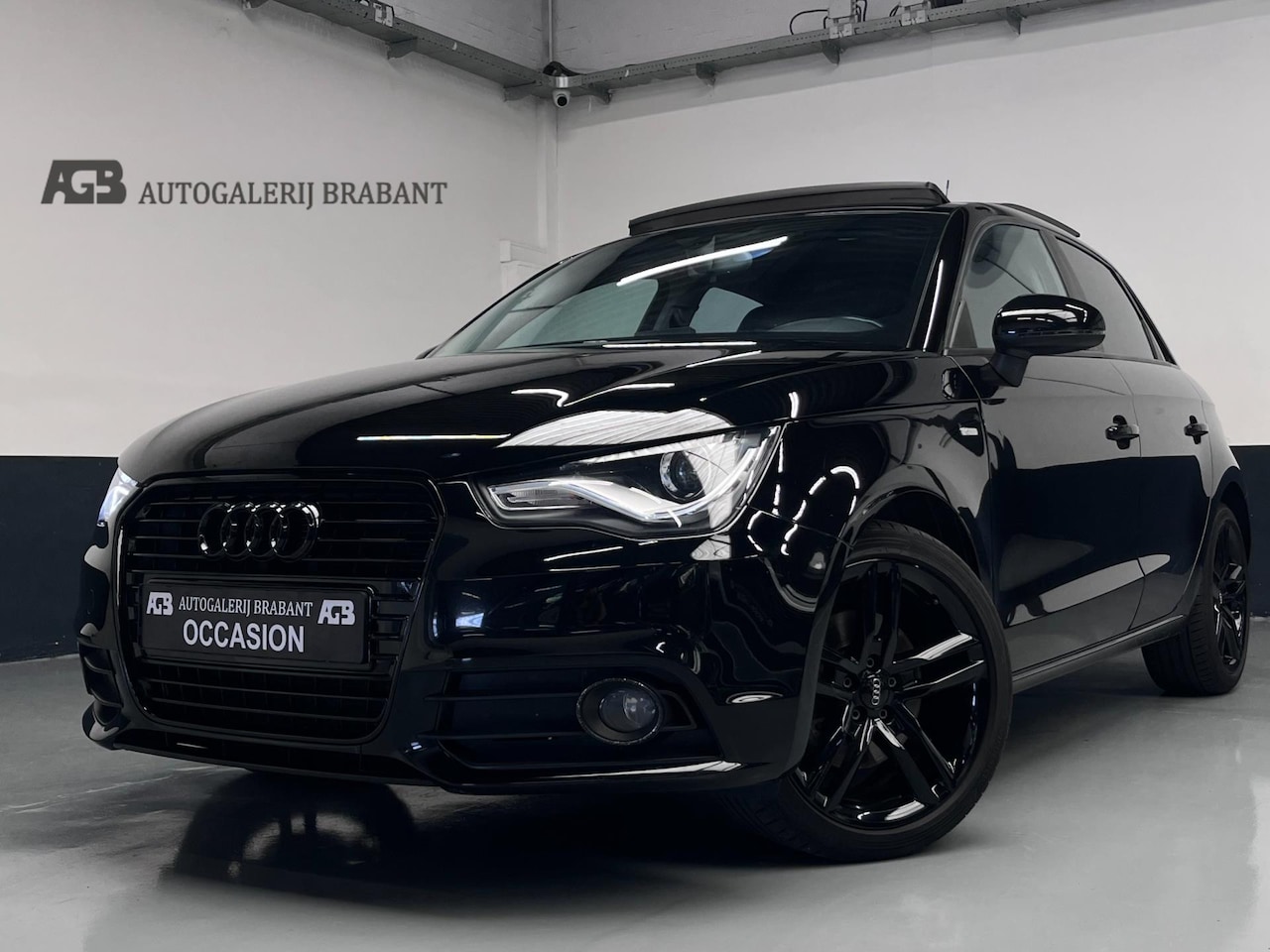 Audi A1 Sportback - 1.4 TFSI S Line Automaat/Pano/ 5 Drs - AutoWereld.nl