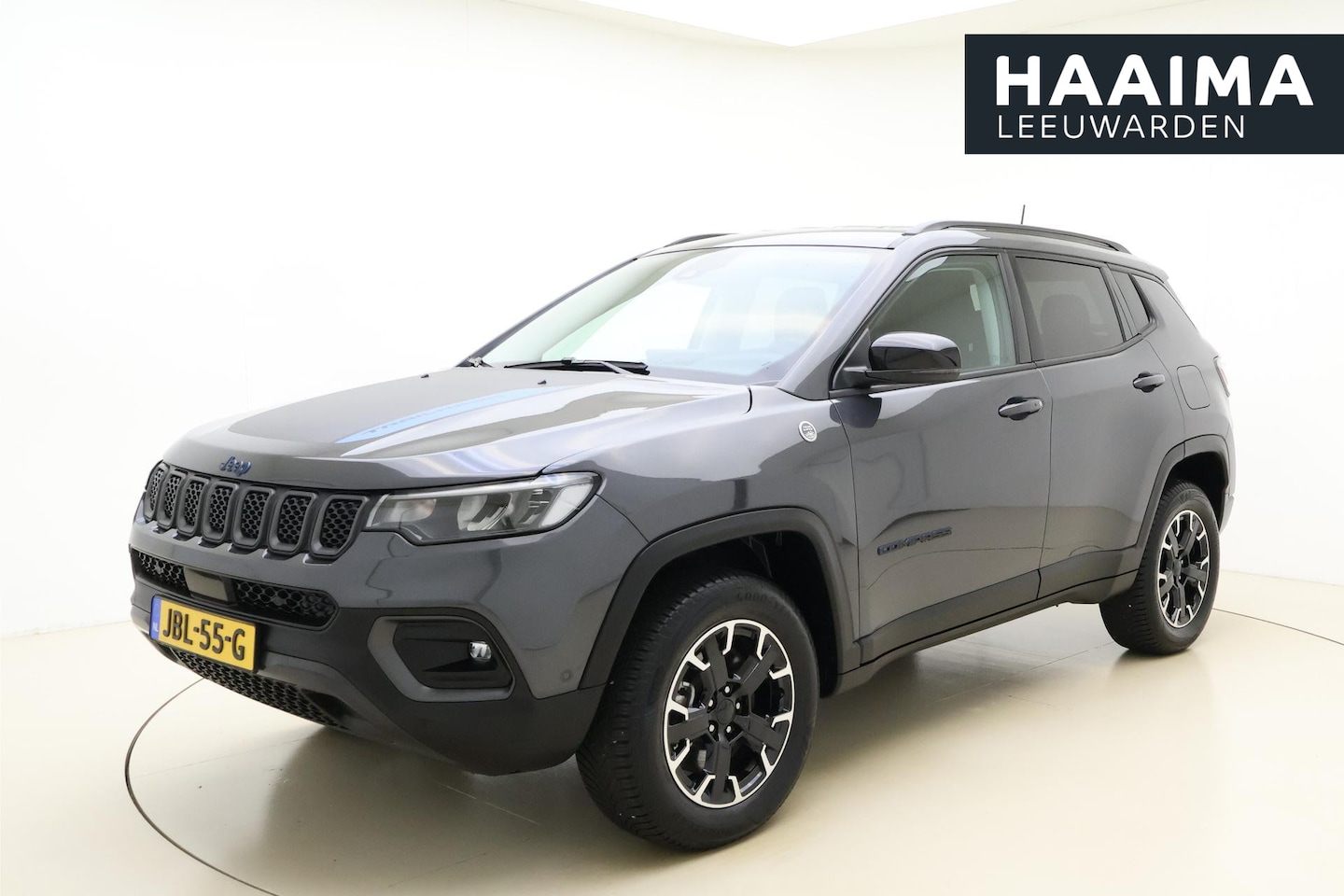 Jeep Compass - 4xe 240 Plug-in Hybrid Electric Trailhawk |  Navigatie | Lichtmetalen velgen | Keyless | C - AutoWereld.nl