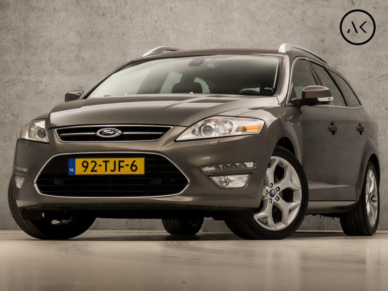 Ford Mondeo Wagon - 1.6 EcoBoost Titanium Sport 161Pk (APPLE CARPLAY, GROOT NAVIGATIE, CLIMATE, LEDER/ALCANTAR - AutoWereld.nl