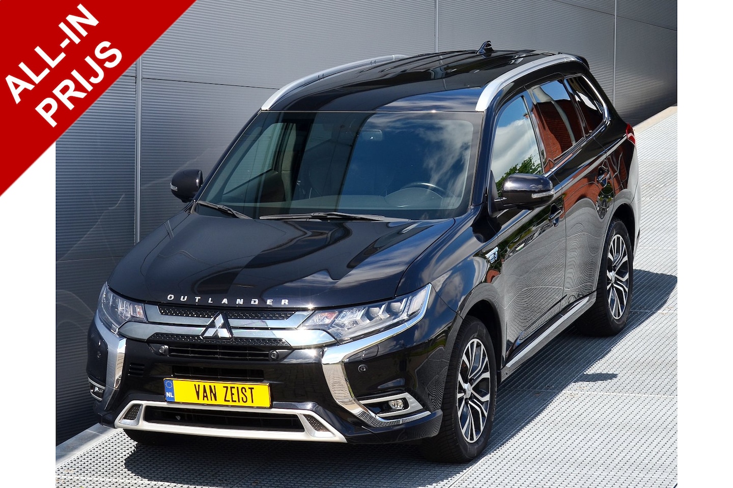 Mitsubishi Outlander - PHEV 2.4 INSTYLE 4WD | PLUG IN HYBRID | 360 CAMERA | CLIMATE | CRUISE | ELECTR. ACHTERKLEP - AutoWereld.nl