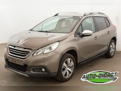 Peugeot 2008 - 1.2 88.215 km Clima Navi Access