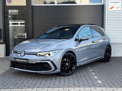Volkswagen Golf - 1.5 eTSI 3x R-Line Panodak, IQ Light