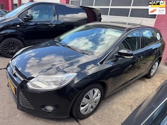 Ford Focus Wagon - 1.0 EcoBoost Edition Koppakking lek