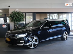 Volkswagen Passat Variant - 1.4 TSI GTE Highline Navi ACC CAM Trekhaak