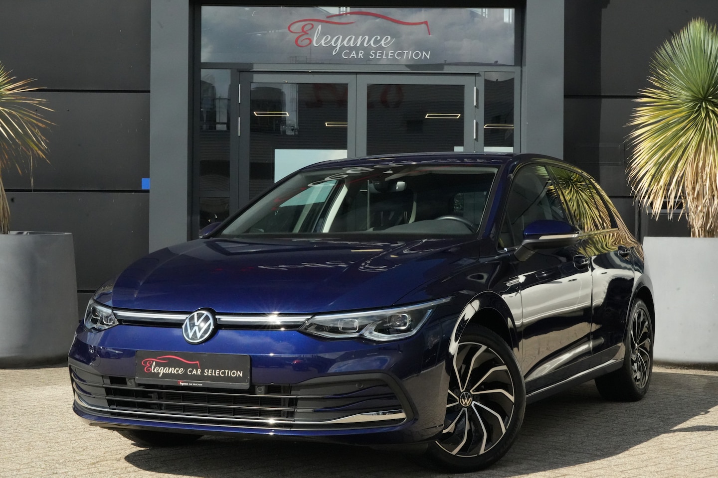 Volkswagen Golf - 1.5 eTSI Style 150pk Stoelverwarming/ErgoActive/Camera - AutoWereld.nl