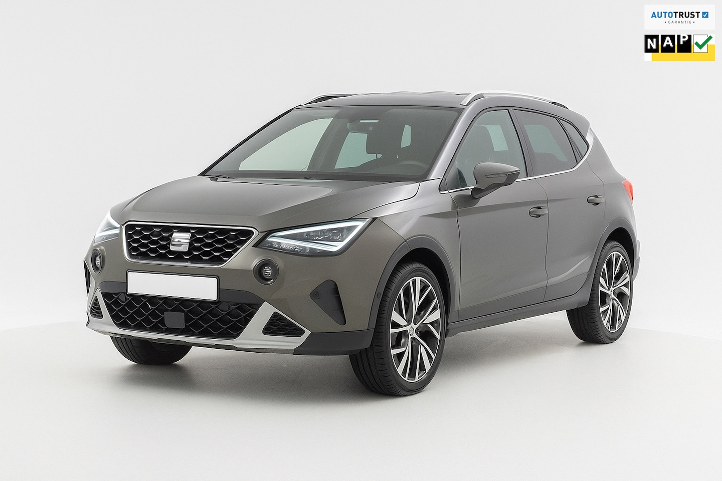 SEAT Arona - 1.0 TSI Xperience Connect | Virtual Cockpit | Leder/Alcantara | Stoelverwarming | LED - AutoWereld.nl